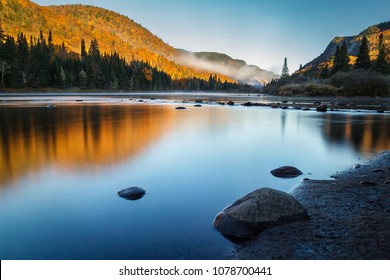 593 Parc National De La Jacques Cartier Images, Stock Photos & Vectors ...