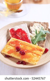 Crispbread and jam