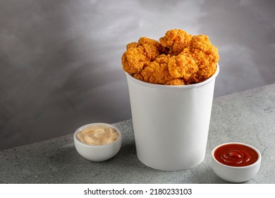 3,455 Chicken crispy bucket Images, Stock Photos & Vectors | Shutterstock