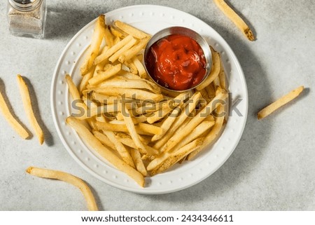 Crispy Fried French Fries with Sea Salt