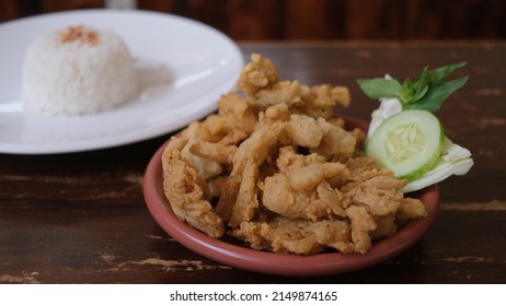 Crispy Fried Oyster Mushroom On A Plate