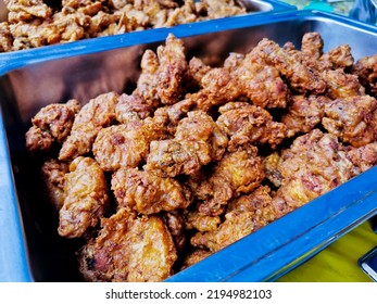 Crispy Hot Fresh Deep-fried Chicken In A Metal Food Tray