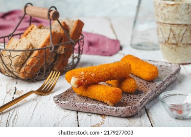 Crispy Mozzarella Cheese Fingers  With Bread