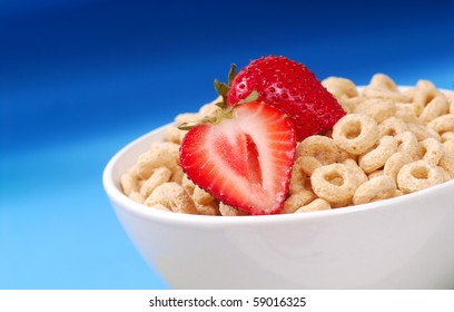 Crispy Oat Cereal With Fresh Ripe Strawberries