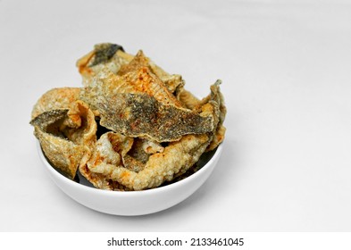 Crispy Salmon Skin With Chili Powder