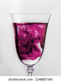 Cristal Glass With Pink Drink