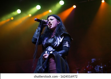 122 Cristina scabbia singer Images, Stock Photos & Vectors | Shutterstock