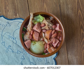 Crock Pot Ham And Bean Soup 