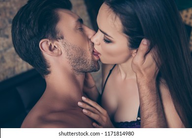 Hot Tongue Kiss