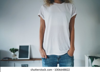 plain white t shirt girl
