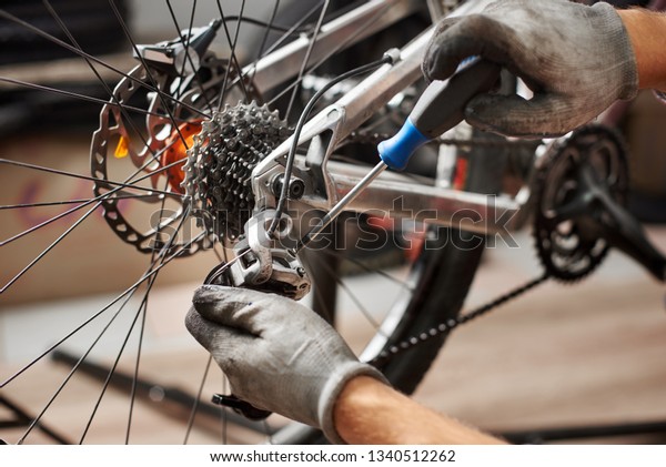 bike mechanic near me now