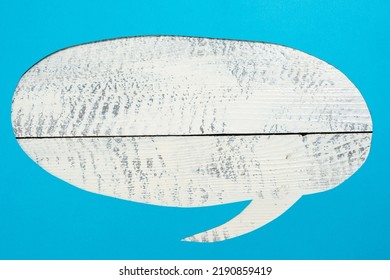 Cropped Speech Bubble With Important Message Placed On Floor. Cut Dialogue Balloon With Crutial Information Inside. Recent Updates Presented In Talking Box.