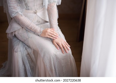 Cropped View Of Delicate Female Hands With Beautiful Fake Nails