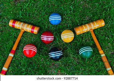 croquet mallet and balls