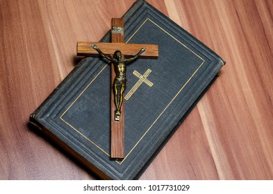 Cross and the Bible