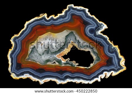 A cross section of the agate stone with geode. Origin: Brazil.