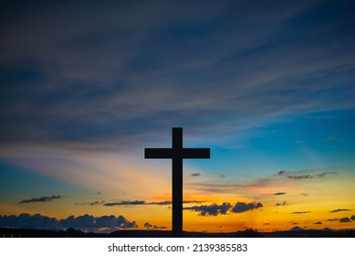 Cross Sunset Background Jesus Christ Cross Stock Photo 2139385583 ...