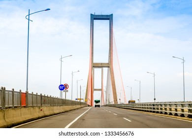 Crossing Suramadu Bridge, The Longest Bridge in Indonesia, A View from a Car, Surabaya, East Java, Indonesia, Asia