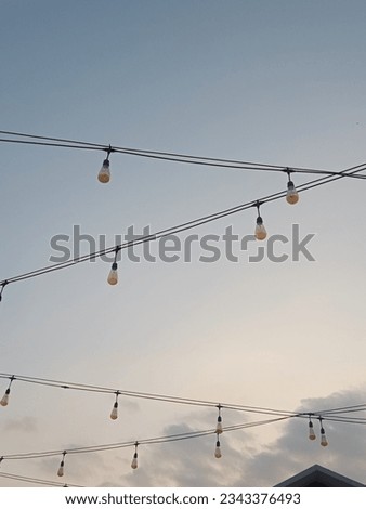 in the crossline of lamp