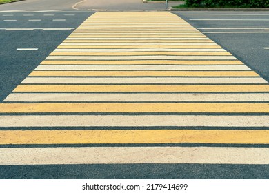 5,958 Yellow black walkways Images, Stock Photos & Vectors | Shutterstock