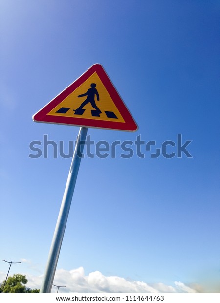 Crosswalk People and
Vehicle Safety
Indicators