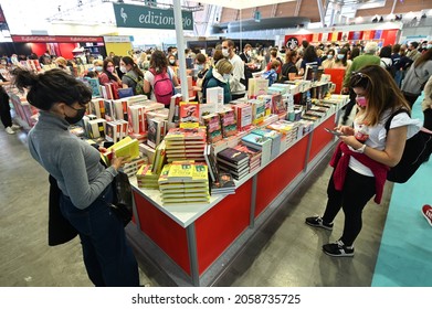 Crowded International Book Fair Pavillion Wearing Mandatory Protective Mask Turin Italy October 16 2021