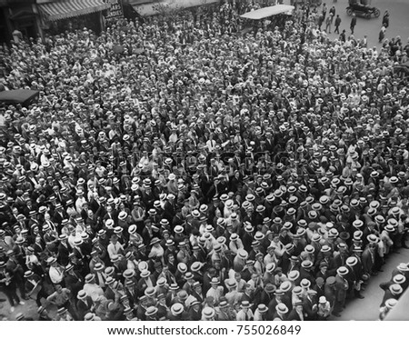 Crowds at Jack Dempsey-Georges Carpentier fight. Jersey City, July 2, 1921. It was the first live radio broadcast of a title-fight.