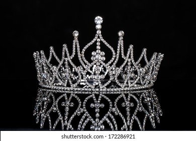 Crown Miss Contest