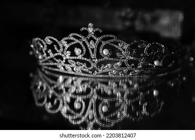 Crown That Brides And Debutantes Wear On Their Wedding Or Anniversary