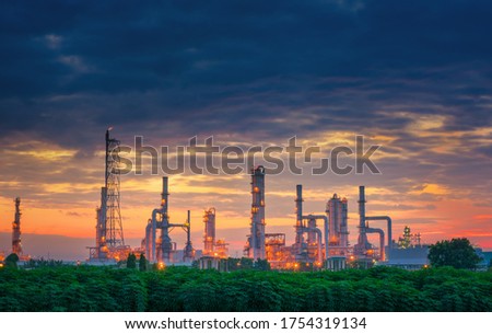Crude Oil and Gas Refinery Plant of Manufacturing Petrochemical, Process Production Line of Oil/Gas Industry. Processing Oil Product Building of Chemical Petroleum Factory, Heavy Industrial Sector.