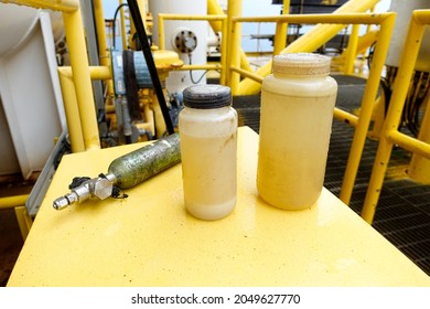 Crude Oil Sample For Test And Analysis Mixer Of Water And Condensate.