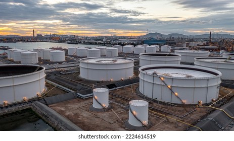 3,689 Crude Oil Terminal Images, Stock Photos & Vectors | Shutterstock