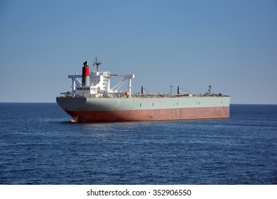 Crude Oil Tanker Sea Stock Photo 352906550 | Shutterstock