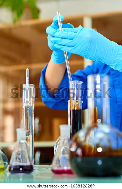 Crude Petroleum Analysis Laboratory Test Tube Stock Photo 1638126289 ...