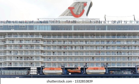 Mein Schiff 3 Images Stock Photos Vectors Shutterstock