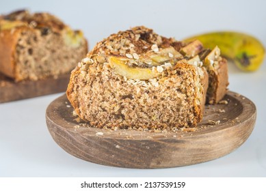 Crunchy Banana Bread With Cinnamon