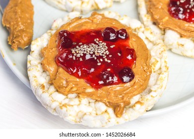 Royalty Free Strawberry Pieces On Rice Cakes Stock Images Photos