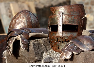 Crusader armor - traditions