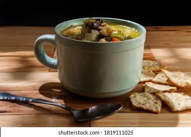 Crustless Chicken Pot Pie Soup With Mixed Vegetables And Multigrain Crackers