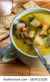 Crustless Chicken Pot Pie Soup With Mixed Vegetables And Multigrain Crackers