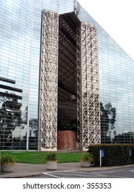 Crystal Cathedral By Philip Johnson. Los Angeles