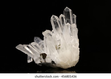 Crystal Prite Quartzcrystal Prite Quartz Stock Photo 456801436 ...