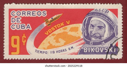 CUBA- CIRCA 1963: A Stamp Printed By CUBA Shows Russian Cosmonaut Valery Bykovsky , Circa 1963