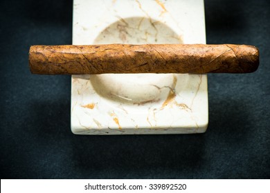 Cuban Cigar In Marble Ash Tray, From Above