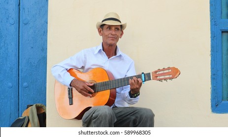 2,888 Man wearing panama hat Images, Stock Photos & Vectors | Shutterstock