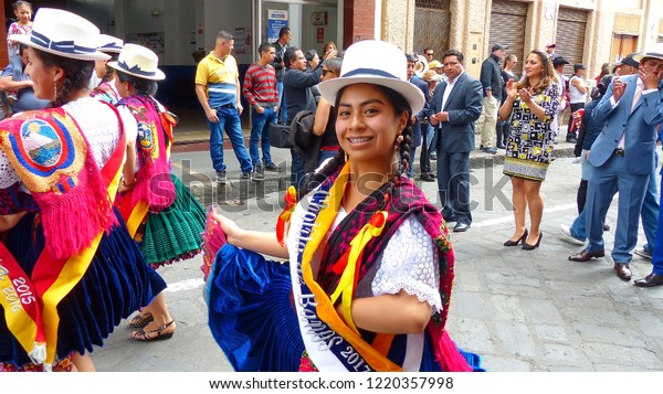 Cuenca Ecuador November 3 2018 Young Foto De Stock Editar Ahora