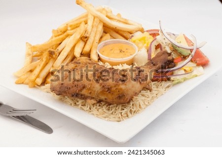 cuiise de poulet, cuiise de poulet avec frite, appetissant,  [[stock_photo]] © 