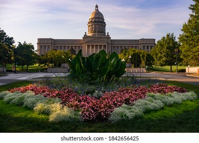 297 Kentucky state capitol Images, Stock Photos & Vectors | Shutterstock