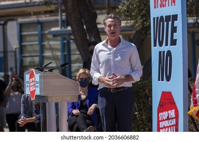 Culver City, California, September 5, 2021-Senator Elizabeth Warren And California Governor Gavin Newsom's At Recall Election Rally At Culver City High School.