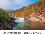 Cumberland Falls on the Cumberland River in Cumberland Falls State Resort Park, Kentucky, USA.